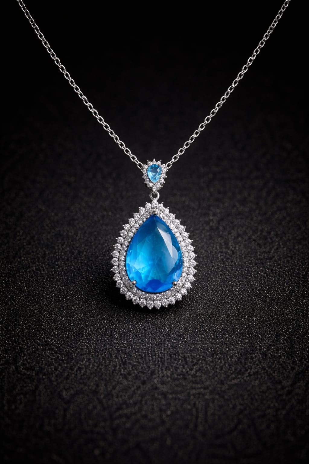 Brilliant Blue Pear-Cut Statement Necklace – Double Halo Crystal Teardrop Pendant – Exquisite Gala & Wedding Jewelry